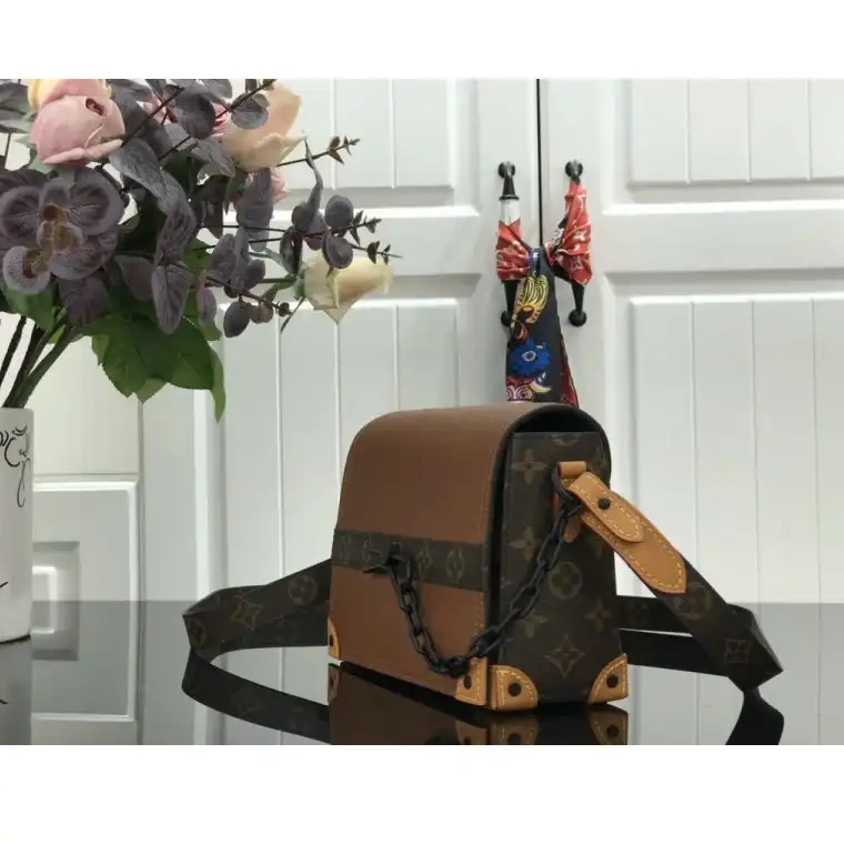 Fashionrepsfam ru 205fy0079 LV Bags 0501